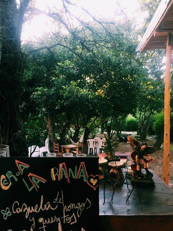 Croa La Rana Yacanto Exterior photo
