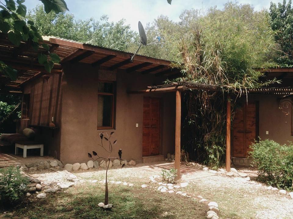 Croa La Rana Yacanto Exterior photo